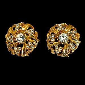 Vintage Goldtone And Clear Rhinestone Clip Earrings